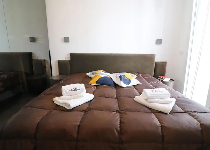 Ginevra Luxury * オートラント